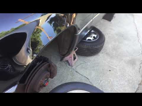 Benz 1994 E320 replacing crankshaft sensor very easy in 20 minutes or less .