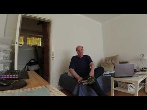 MongoTV_9584 - Del 1 - Cykler Til LIDL Sent Mandag Eftermiddag Køber Pose SLIK og COLA