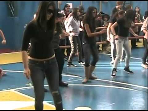 Festa Junina 2011 - Apresentação do Musical Good Morning São Paulo