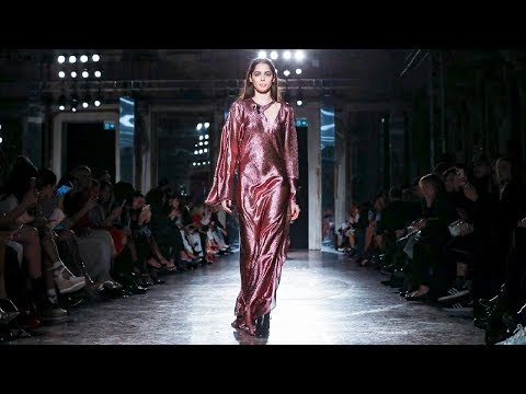 Genny | Fall/Winter 2019/20| Milan Fashion Week