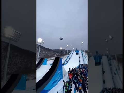 Snowboarder loses control during Olympic run and crashes into the crowd #winter #olympics #accident