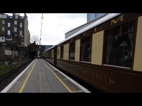 (HD) DB Schenker 66001 TnT 67024 departs London Victoria with 5Y45 ECS.