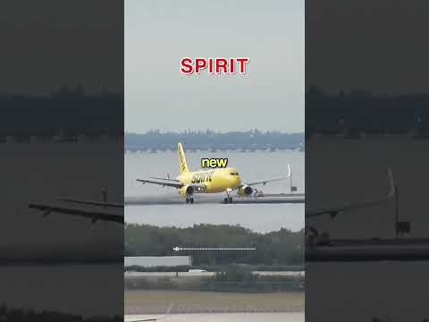 Spirit Pilot Has an Airport Mixup 😂