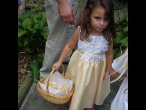 Tot Shabbat at Beth El with Carol Boyd Leon