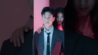 Download lagu Who’s the Danger, Who’s the Victim? 😈💔 #linhchihihi #messyclassroom #schoolcrush #schooldrama mp3