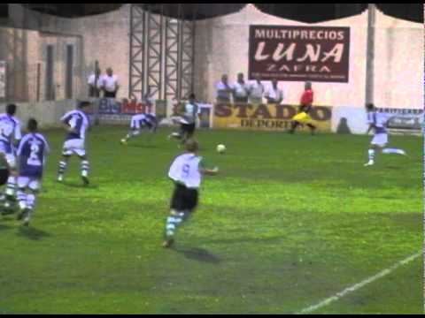 Posible penalti Chemi (CD Díter Zafra 1-0 Extremadura UD) PRET. 11-12