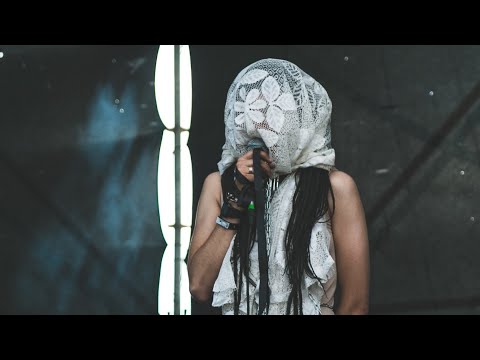 pušča - une berceuse pour les enfants non vivants || Live at Faine Misto festival 2021