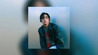 Download lagu V - 'fri(end)s' (sped up) mp3 Download lagu V - 'fri(end)s' (sped up) mp3