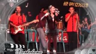 Download lagu BERKELANA AYU M  @CAMELIA Mindahan 2011 mp3