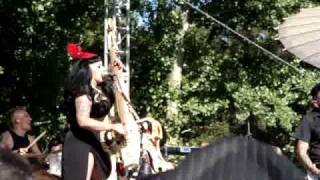 Horrorpops - Undefeated (live)