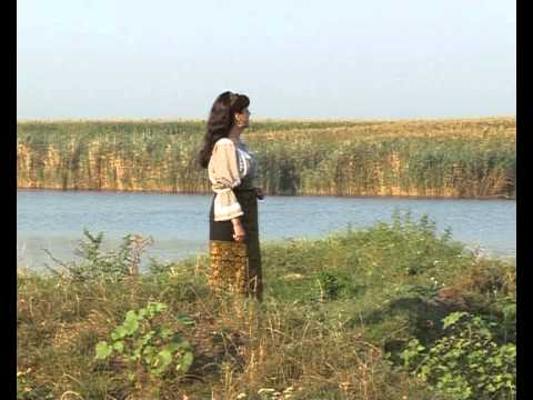 Lucia Lazar -  Sunt fata din Ialomita, filmat in Urziceni, Ialomita