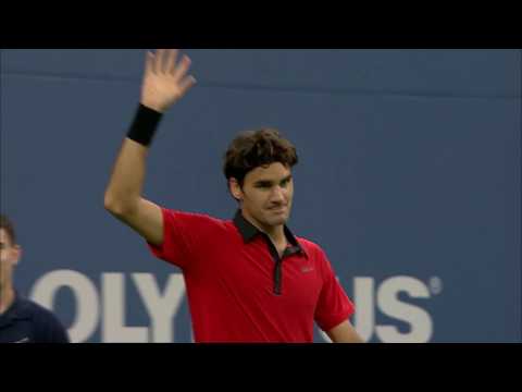 US Open 2009: Incredible Roger Federer Tweener vs Novak Djokovic