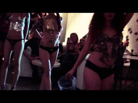 download lagu mp3 mp4 Susy Likes Nutella, download lagu Susy Likes Nutella gratis, unduh video klip Susy Likes Nutella