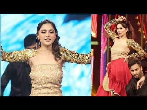 Aima Baig Dance performance on Kaif O Suroor at Kashmir Hum Style Awards 2021