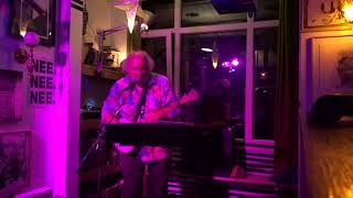 'Steal softly thru sunshine, steal softly thru snow' - Eugene Chadbourne Live in Koffie & Ambacht #6