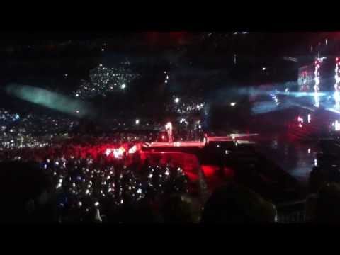 Janet Devlin Singing "Sweet Child of Mine"  by Guns 'n Roses, Live at the O2 Arena 2012