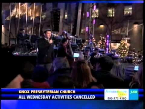 Harry Connick Jr. (introduced by the Muppets) Rockefeller Tree Lighting