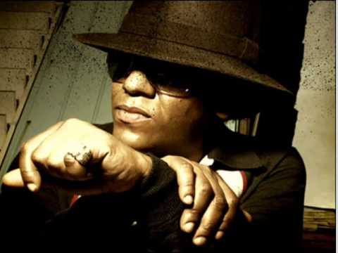 Tego Calderon & Ñejo Ft.Chyno Nyno, Julio Voltio - Lo Hecho Esta