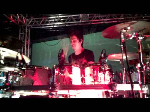 Rodrigo Skill- LIVRE