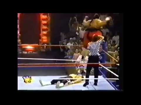 Yokozuna Finisher- Banzai Drop (Jumping Seated Corner Senton)