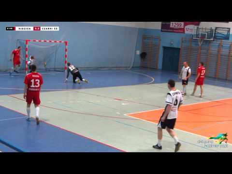 XIII Turniej Halowy - Nidzica Dobiesławice vs Czarni 03 Grzegorzowice 4:2 (o 5 miejsce)