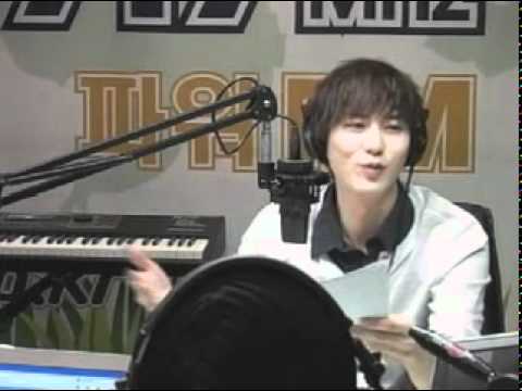 [RADIO] 101122 Kim Heechul's Youngstreet Radio - Dalmatian (Jisu + Youngwon) [1/6]