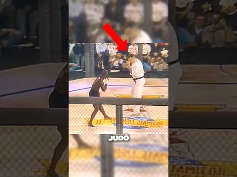 Lutador desleal obteve seu KARMA contra o Judoca ☠️ #ufc #ufc #boxefitness #mma