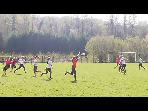 Révolution'Air Vs FU Friztoi