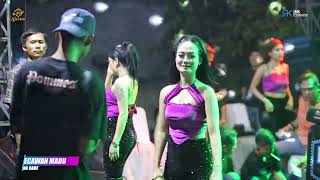 Download lagu SECAWAN MADU - COVER ERNA CABE BL MUSIK LIVE IN PASIR BONONG mp3