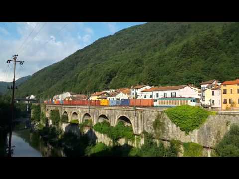 LA MIA COMPILATION DEI TRENI SULLA LINEA LENTA DEI GIOVI (GE) 13 - 7 - 2016.