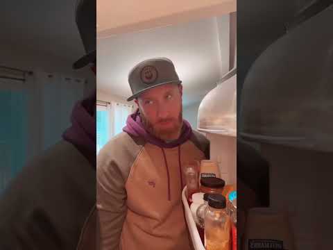 Tighten the jars, men! 🤣 #womenbelike #buymyselfflowers #flowers #youmatterdad