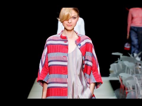 Giorgio Armani Spring 2016 Ready-To-Wear MFW