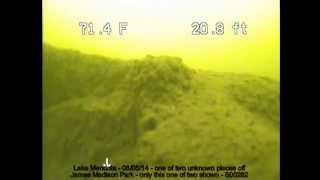 preview picture of video '2014-08-05 Mendota - Unidentified objects found with side scan sonar'