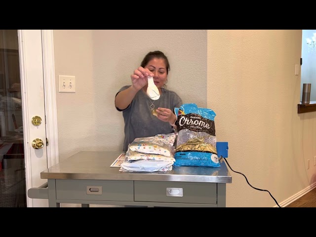 Vídeo relacionado con 30 Piezas Globos Rojos y Negros, 12 Pulgadas Negros y Rojos Confeti Globos, Latex Helio Blanco Globos con Cinta para Cumpleaños Boda Niños Baby Shower Fiesta Decoración