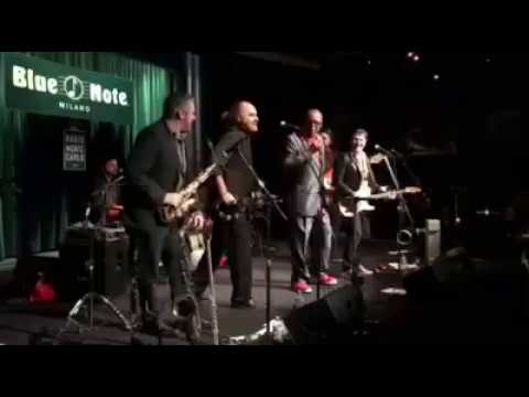 "Sex Machine" Ridillo with Ronnie Jones live at the Blue Note Milano