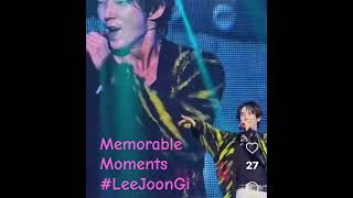 Download lagu Memorable moments #leejoongi singing with the Audience at Kuala Lumpur mp3