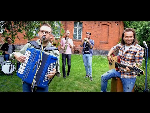 Enej - W moim ogródeczku (Official video)