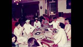 Download lagu Parvez Mehdi Pay Tribute to Mehdi Hassan[Dekh to Dil ke Jaan se Uthatha Hai-Meer Taqi Meer] mp3