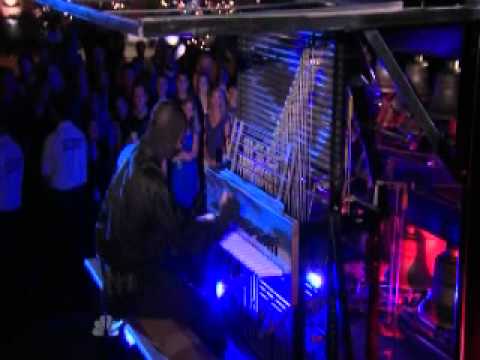 America's Got Talent 2012 - 22  Cast In Bronze [HD] Musician