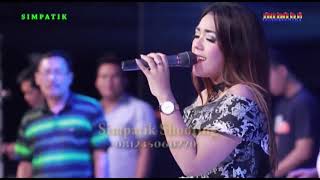 Download lagu Devi Aldiva    EGOIS    AURORA live kedamean Gresik HD mp3