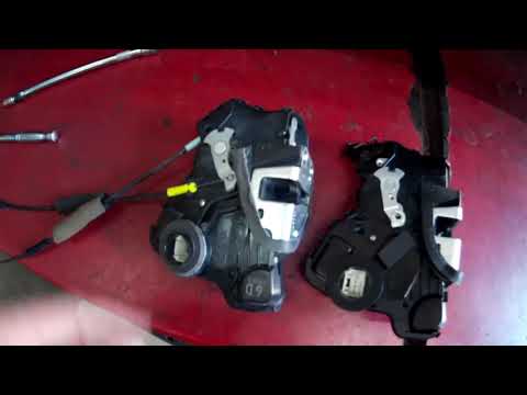 2008 Lexus ES350 Left Front Door Latch Replacement