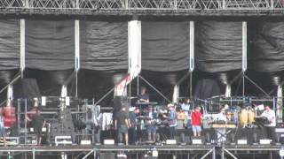Hot Chip - Love is the Future (soundcheck)