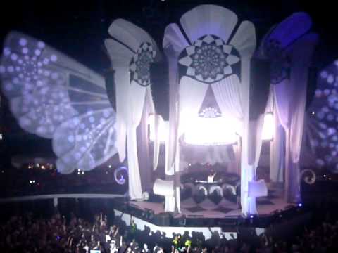 Sensation White-Praha 29.5.2010 Jerome Isma INTRO