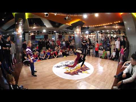 top8 up to 9 y.o. bboy BubbleGum vs bboy Fire - брейкданс батлы AUTUMN WARS