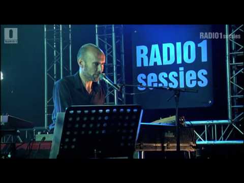 Lesage -  'Gone' // Radio 1 Sessies