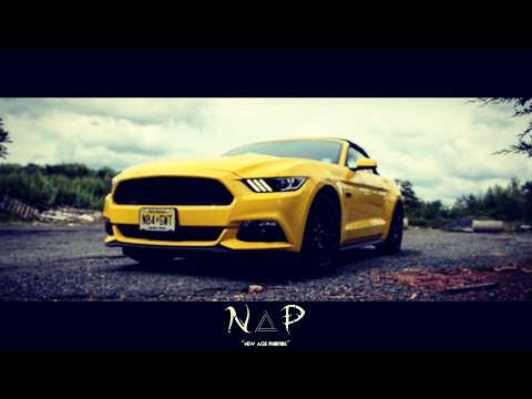 2017 Ford Mustang GT 5.0 L V8 (Yellow & Black Convertible Coupe)