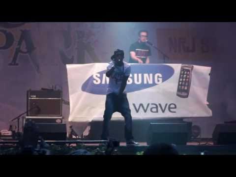 LAZEE feat MOHOMBI "Do It" (Live @ NRJ In the Park, Gröna Lund, Stockholm Aug 26, 2010)