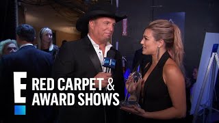 Garth Brooks Reacts to CMA Entertainer of the Year Win | E! Live from the Red Carpet