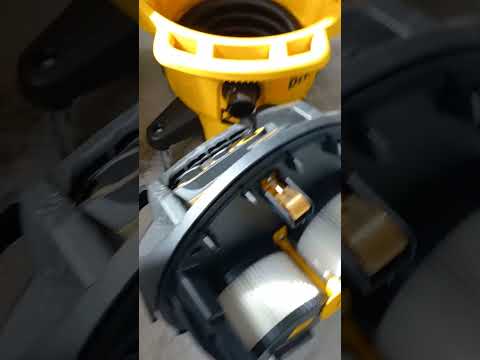 Пылесос сетевой DeWALT DWV905H: мощный и надежный помощник в уборке Пылесос сетевой DeWALT DWV905H: мощный и надежный помощник в уборке