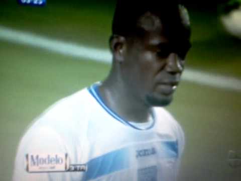 Clint dempsey vs honduras